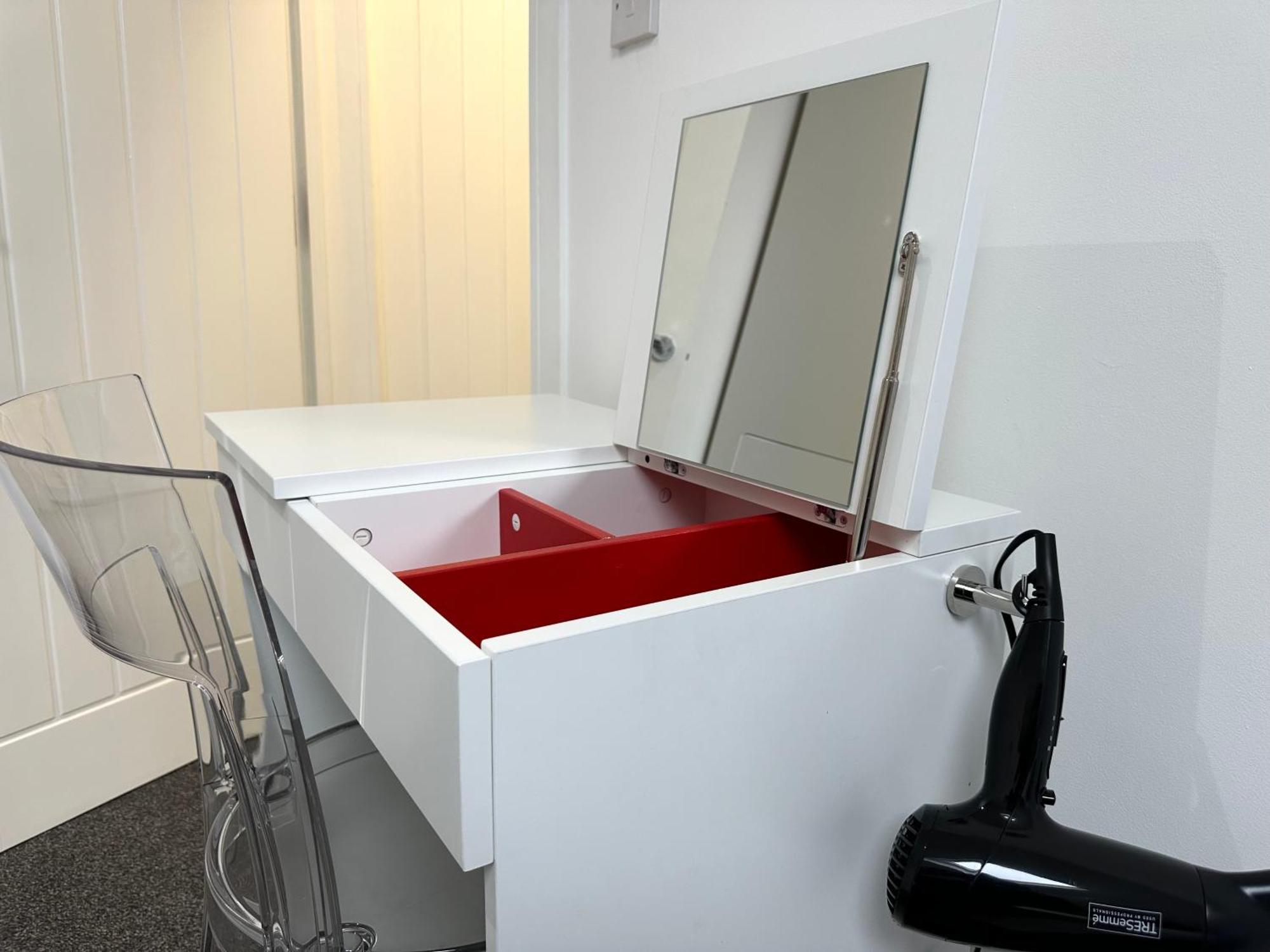 Vibrant Apartments Close To City Centre Cardiff Luaran gambar